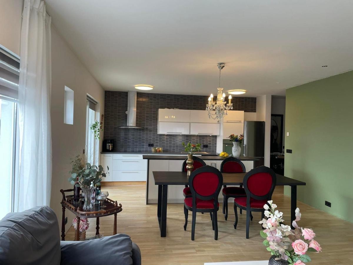 Spacious 3Br Condo Near Blue Lagoon 15M Airport 9M Njarthvik Exterior photo